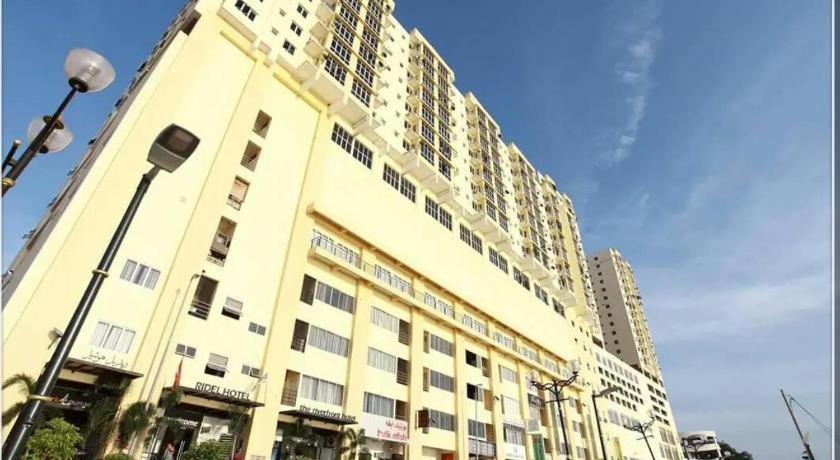 N'Dnie Homestay Pelangi Mall Condominium Kota Bharu Zewnętrze zdjęcie